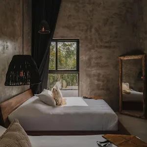 https://villa-niburu-4-hab-exclusive-house.quintano-roohotels.com